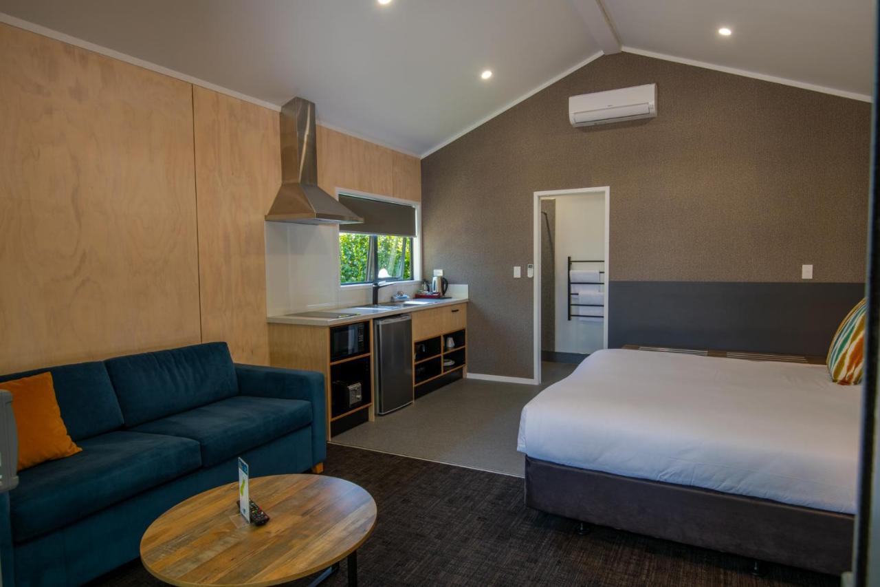 Cambridge Top 10 Holiday Park Экстерьер фото