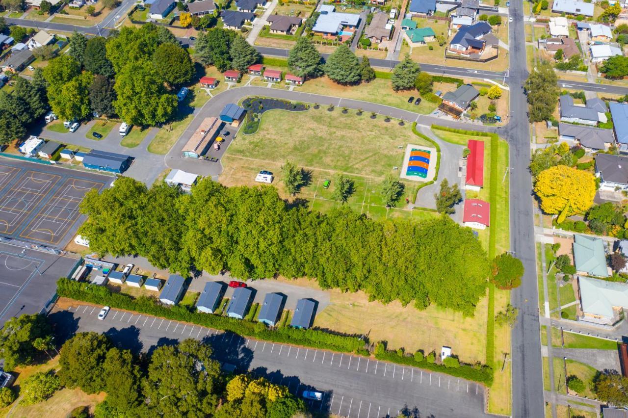 Cambridge Top 10 Holiday Park Экстерьер фото