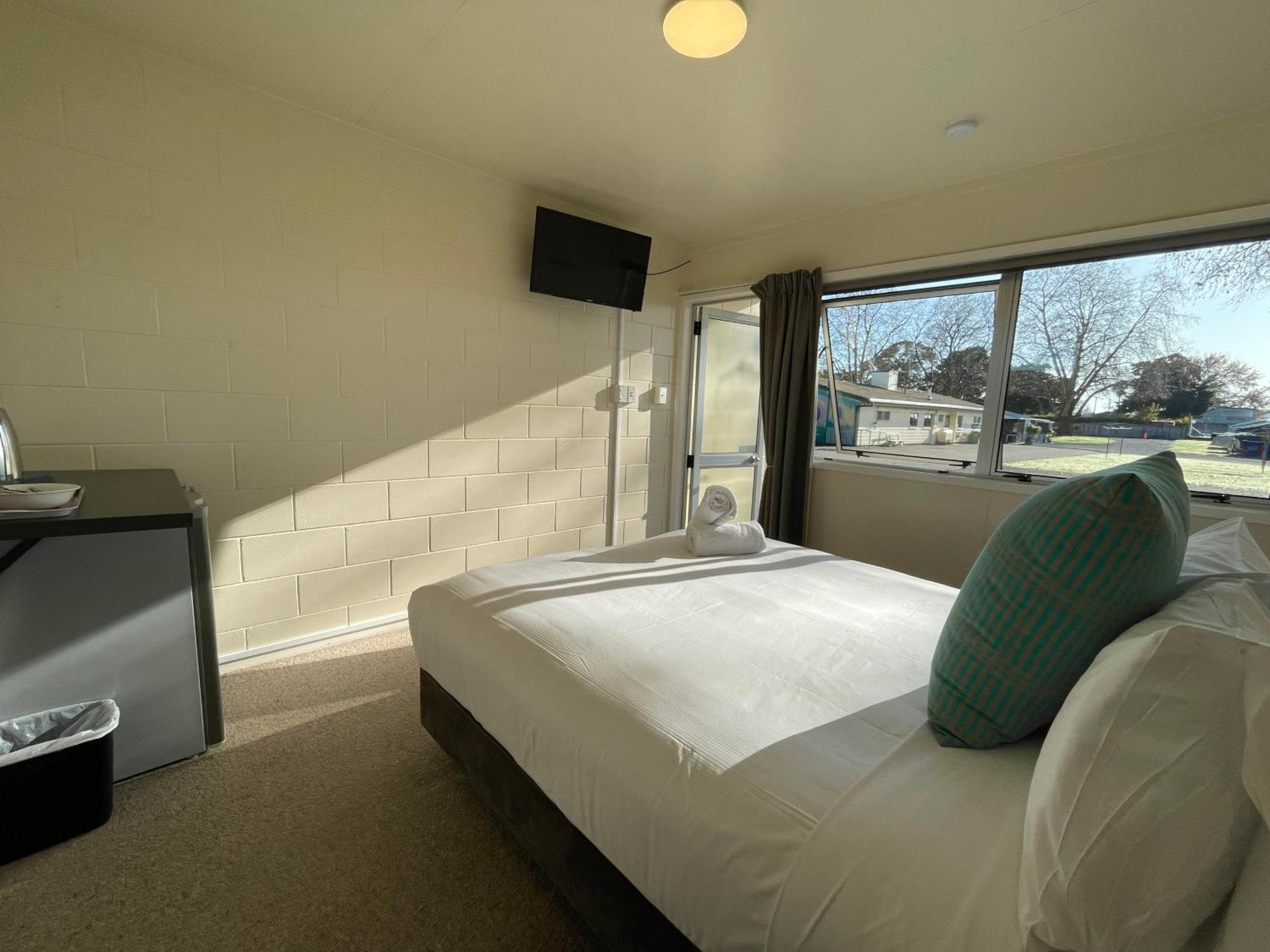 Cambridge Top 10 Holiday Park Экстерьер фото